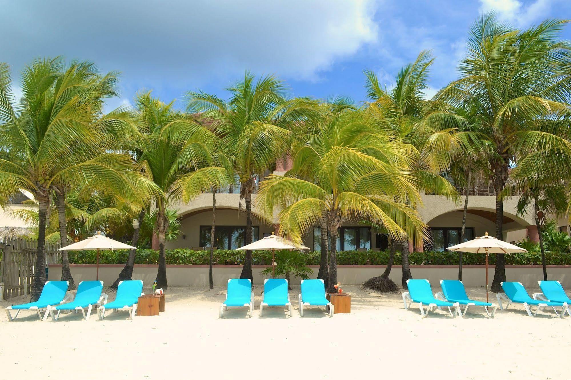 Las Sirenas Hotel And Condos West Bay Buitenkant foto